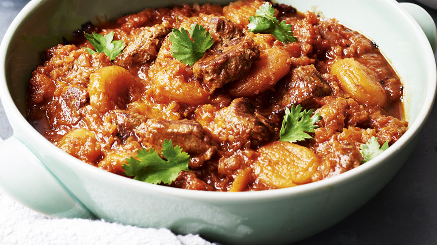 OXO tagine with apricots